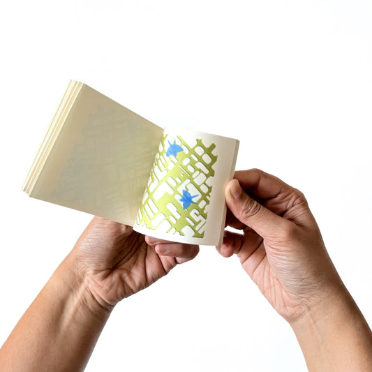 ‘Unassigned Presence’ flip book